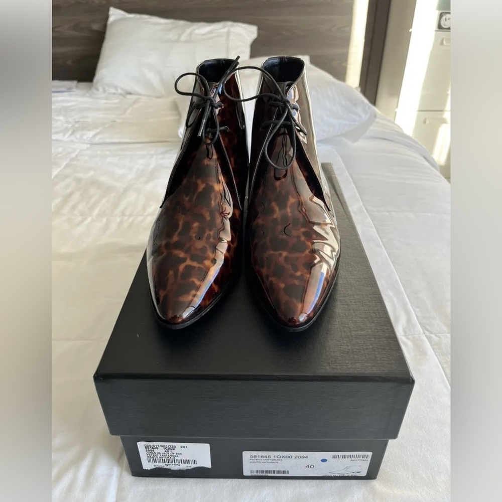 Saint Laurent tortoise print leather boots size 40